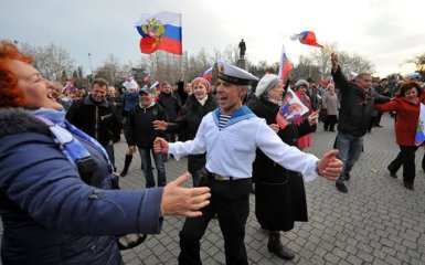 Казарин: "Хватит кормить Крым" - Россия начинает возмущаться