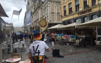Появилось видео как немецкие хулиганы напали на украинских болельщиков на Евро-2016
