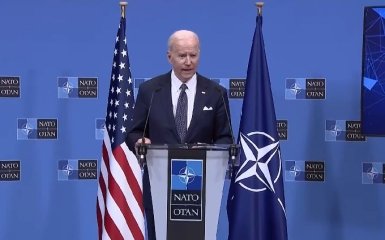 Україні не доведеться йти на територіальні поступки — Байден