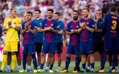 Барселона сыграет с Бетисом в футболках в память о жертвах теракта