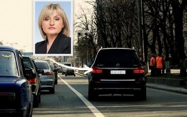 Жену Луценко поймали на нарушении правил ПДД: опубликовано видео
