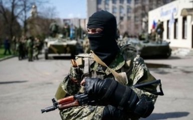 Разведка узнала, зачем боевики проводят срочные военные сборы в ОРДЛО
