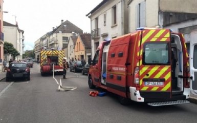 У Франції прогримів потужний вибух, десятки людей поранені: опубліковані фото