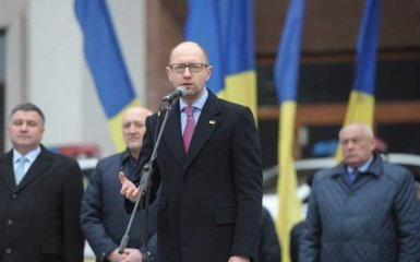 У Яценюка рассказали, о чем он говорил с Ахметовым