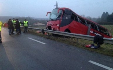 В страшной аварии во Франции погибли люди: появились фото