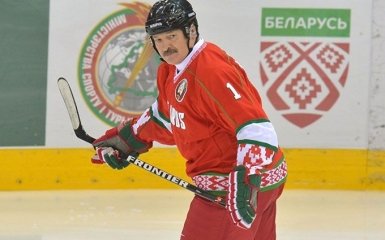 Радость Бацьки: Беларусь снова получила хоккейный мундиаль