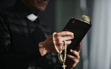 В Кельне разразился скандал вокруг священников и влечению к порно — архиепископ возмущен