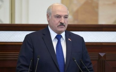 Лукашенко розкрив власну версію подій з літаком і Протасевичем