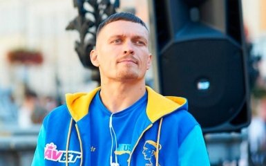 Украинский чемпион Усик сразится с непобедимым американцем