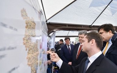 Порошенко сделал важное заявление об одной из главных трасс Украины: появились фото