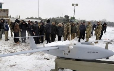 Украина испытала умную боевую технику: появились яркие видео и фото