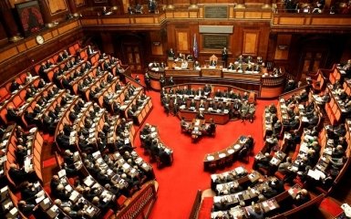 РосСМИ придумали планы признания Крыма российским в Италии