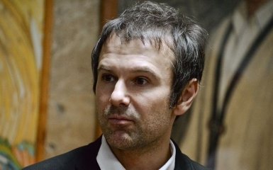 Вакарчук высказался о "черных списках" россиян