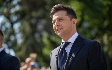 У каждого украинца теперь есть шанс: Зеленский запускает проект "Лифт"