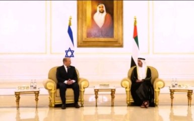 Премьер Израиля начал первый визит в ОАЭ