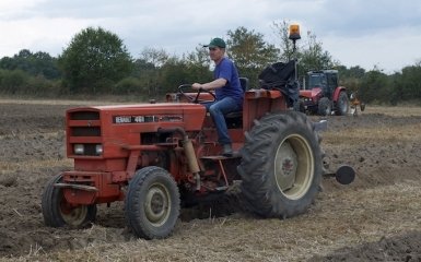 Путіну пригрозили тракторним Майданом