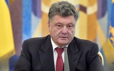 Главный раввин Украины обратился к Порошенко из-за скандального награждения