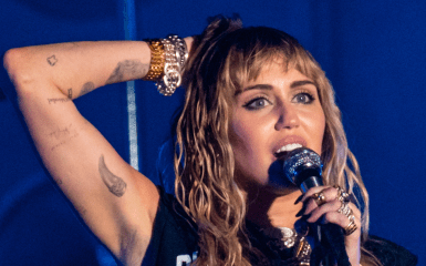 Майли Сайрус