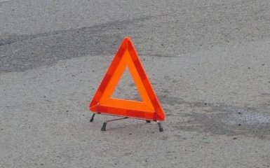 Що відбувається з людиною в салоні авто під час ДТП: з'явилося показове відео