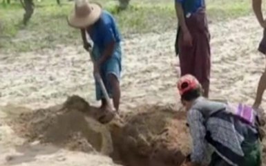 Военные Мьянмы замучили и убили десятки гражданских летом — BBC