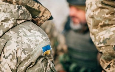 На Донбасі не вщухають обстріли: названо число поранених бійців АТО