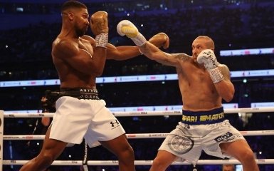 Промоутер Ф'юрі прогнозує нокаут Джошуа у реванші з Усиком