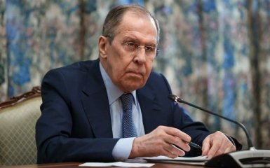 Лавров обвинил ЕС и НАТО в формировании "коалиции для войны" с Россией
