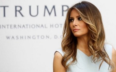 В России запустили нелепый фейк о бабушке Меланьи Трамп