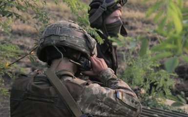 На Донбассе под огнем боевиков ранен боец ​​ВСУ