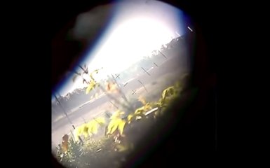 Боевики ДНР показали, как расстреливают авто мирных жителей: появилось видео
