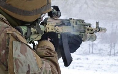 Бойовики з БМП обстрілюють позиції сил АТО: серед бійців ЗСУ є поранені