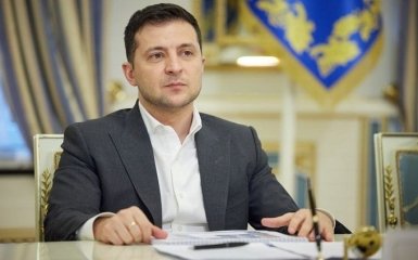 Зеленський вніс до Ради законопроєкти про скорочення повноважень ОАСК