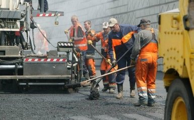 Украина может ожидать ремонта всех дорог через 10 лет - Укравтодор