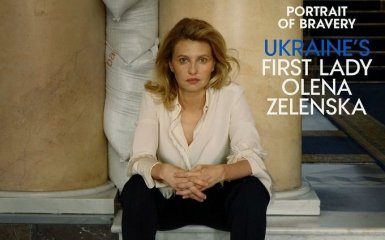 У соцмережах набирає обертів флешмоб #sitlikeagirl на підтримку Олени Зеленської