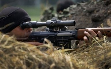 На Донбассе украинских военных атаковал вражеский снайпер: ВСУ понесли серьезные потери