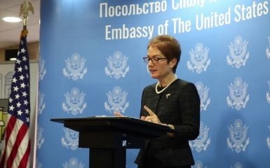 Це - вигадка: Йованович звинуватила Луценка у брехні