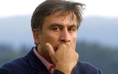 Саакашвили разозлился из-за своей зарплаты