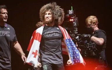 Грузинський борець вигукнув "Слава Україні" після перемоги над росіянином — відео