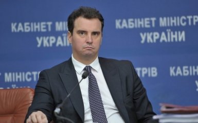 Абромавичус встретится с детективами НАБУ еще минимум трижды