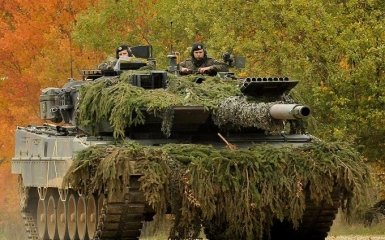 Это катастрофа: в Германии вспыхнул конфликт из-за танков Leopard 2 для Украины