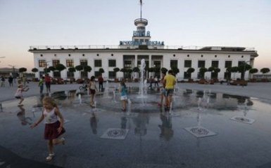 В Киеве назвали дату открытия обновленной Почтовой площади