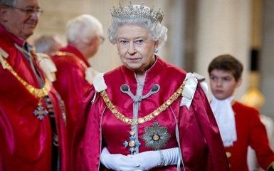 Єлизавета II підібрала собі наступника