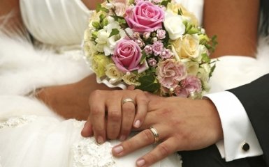 Украинцев перестанут женить в ЗАГСах