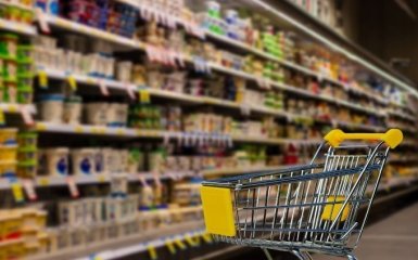 МОЗ назвало неправдою новини про заборону продажу непродовольчих товарів у локдаун