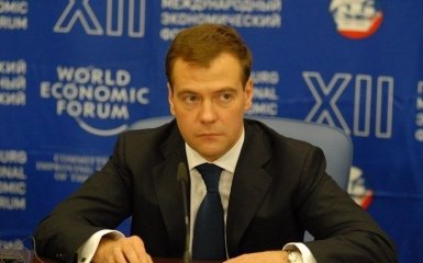 Польская спецслужба публично унизила Медведева после слов о "тупом премьере"