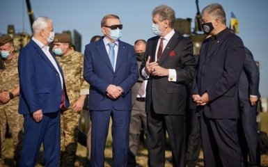 Зеленский внезапно собрал всех президентов Украины - известна причина