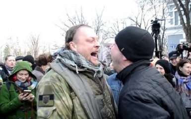 Группа любителей России пыталась устроить акцию в центре Одессы: опубликованы фото и видео