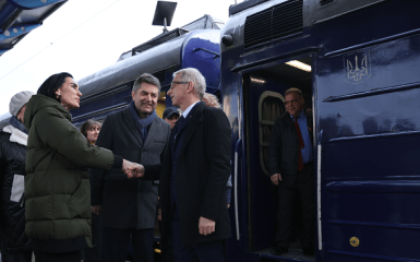 Николай Денков