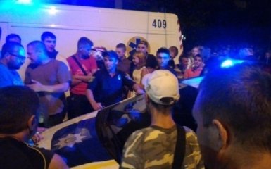 В Харькове произошло жуткое ДТП с попыткой самосуда: опубликованы фото