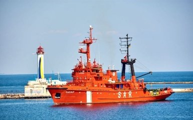 Рятувальне судно Сапфір повернули в Україну після російського полону